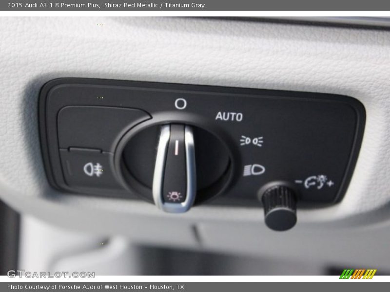 Controls of 2015 A3 1.8 Premium Plus