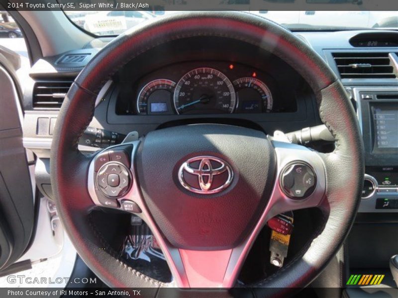 Super White / Black/Ash 2014 Toyota Camry SE