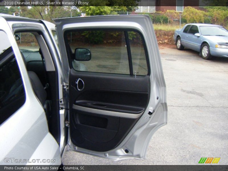 Silver Ice Metallic / Ebony 2010 Chevrolet HHR LS