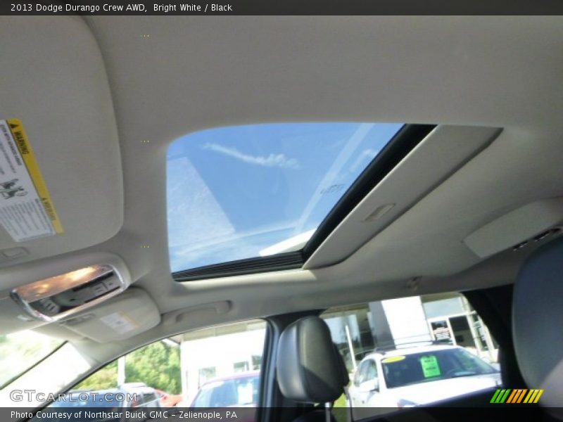 Bright White / Black 2013 Dodge Durango Crew AWD