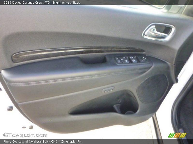Bright White / Black 2013 Dodge Durango Crew AWD