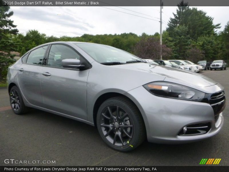 Front 3/4 View of 2016 Dart SXT Rallye