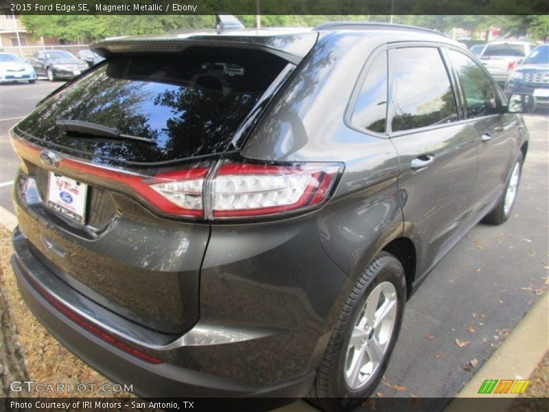 Magnetic Metallic / Ebony 2015 Ford Edge SE