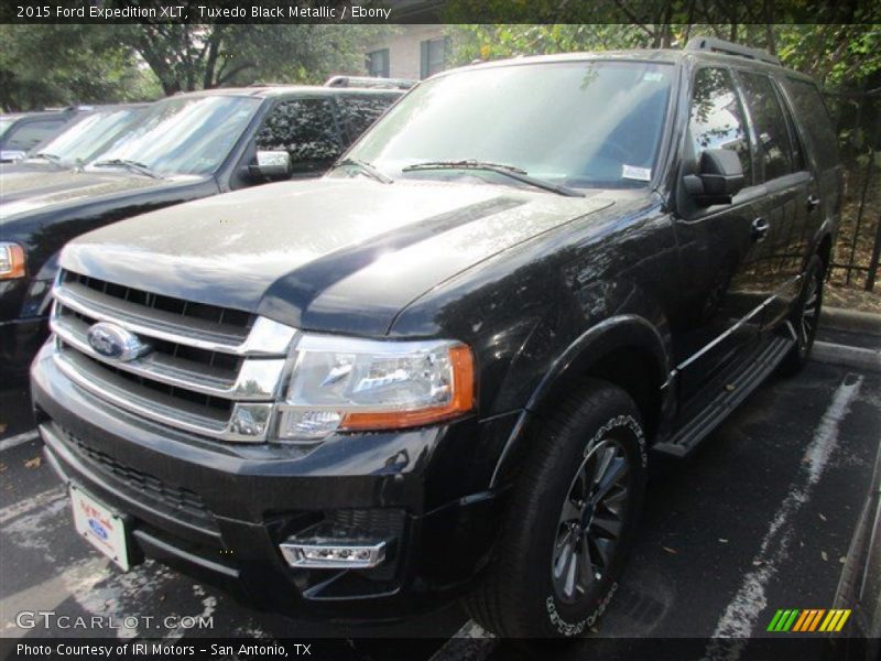 Tuxedo Black Metallic / Ebony 2015 Ford Expedition XLT