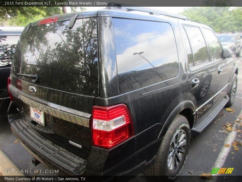 Tuxedo Black Metallic / Ebony 2015 Ford Expedition XLT