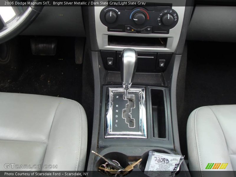 Bright Silver Metallic / Dark Slate Gray/Light Slate Gray 2006 Dodge Magnum SXT