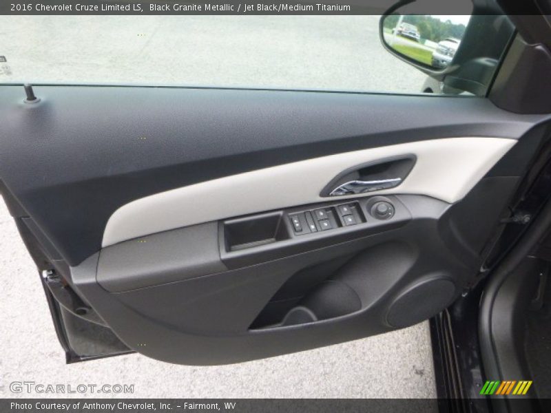 Black Granite Metallic / Jet Black/Medium Titanium 2016 Chevrolet Cruze Limited LS