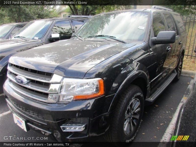 Tuxedo Black Metallic / Ebony 2015 Ford Expedition XLT