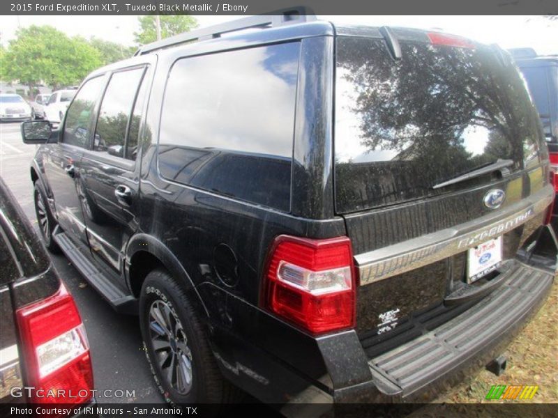 Tuxedo Black Metallic / Ebony 2015 Ford Expedition XLT