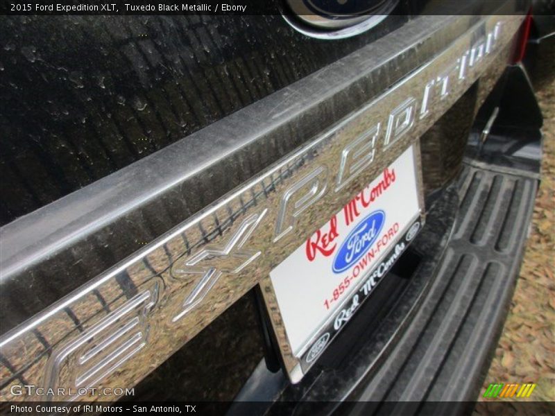 Tuxedo Black Metallic / Ebony 2015 Ford Expedition XLT