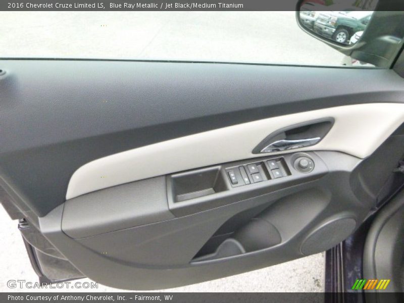 Blue Ray Metallic / Jet Black/Medium Titanium 2016 Chevrolet Cruze Limited LS