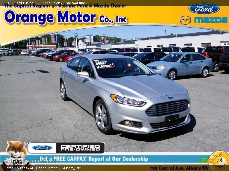 Ingot Silver / Charcoal Black 2014 Ford Fusion SE