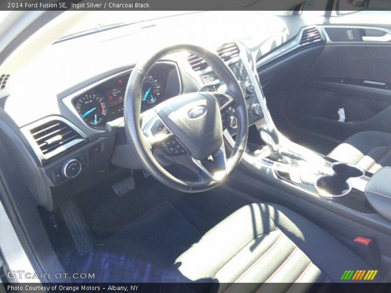 Ingot Silver / Charcoal Black 2014 Ford Fusion SE