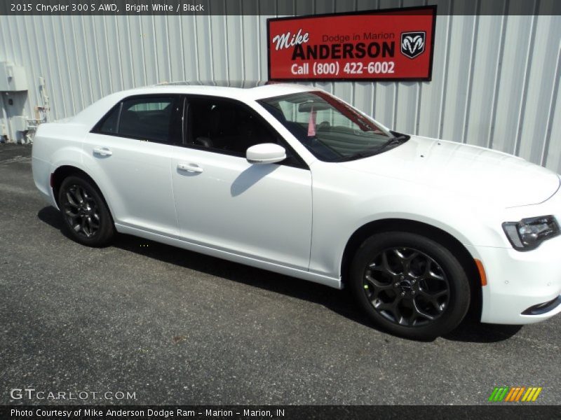 Bright White / Black 2015 Chrysler 300 S AWD