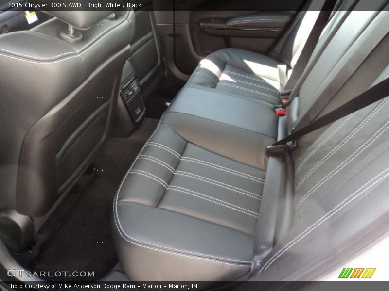 Bright White / Black 2015 Chrysler 300 S AWD
