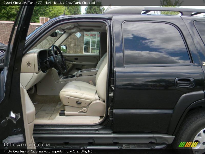 Black / Gray/Dark Charcoal 2004 Chevrolet Tahoe Z71 4x4