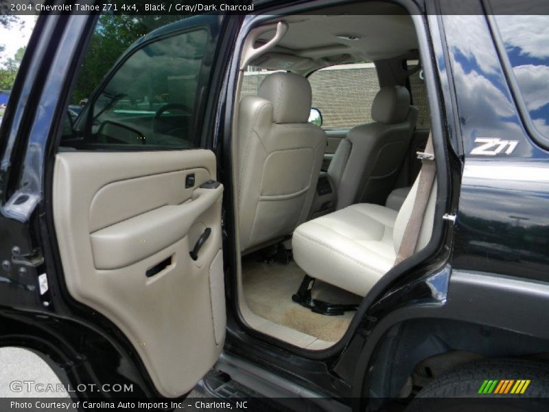 Black / Gray/Dark Charcoal 2004 Chevrolet Tahoe Z71 4x4