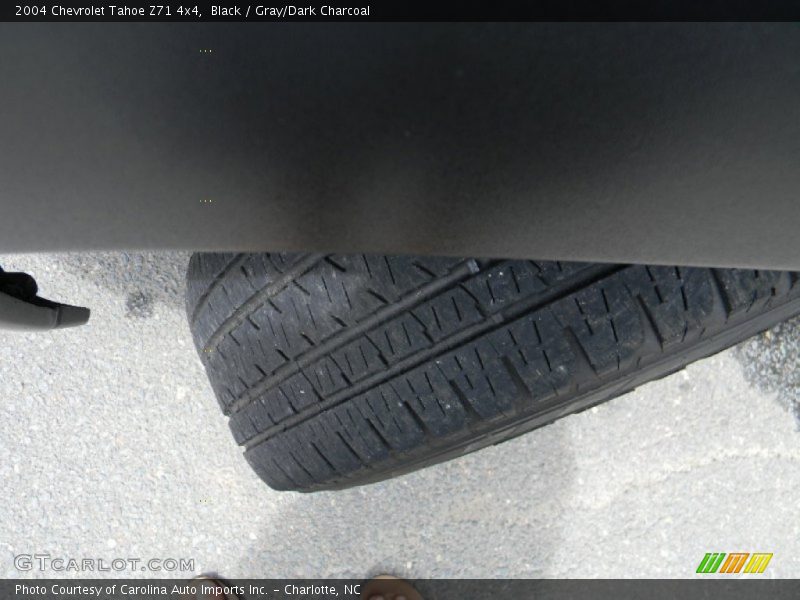 Black / Gray/Dark Charcoal 2004 Chevrolet Tahoe Z71 4x4