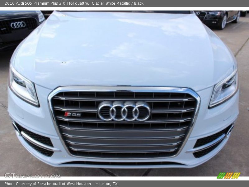 Glacier White Metallic / Black 2016 Audi SQ5 Premium Plus 3.0 TFSI quattro