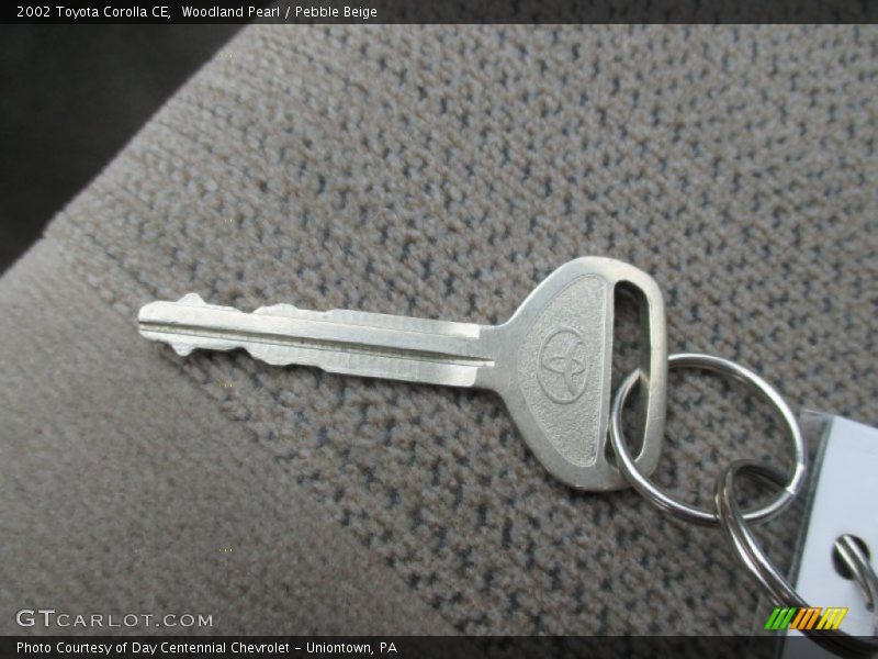 Woodland Pearl / Pebble Beige 2002 Toyota Corolla CE