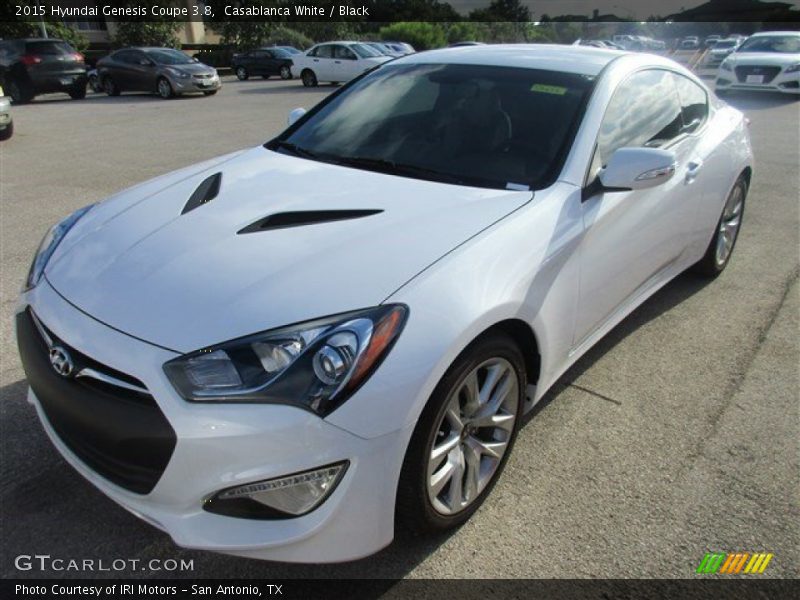 Front 3/4 View of 2015 Genesis Coupe 3.8