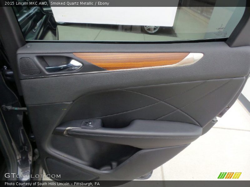 Door Panel of 2015 MKC AWD