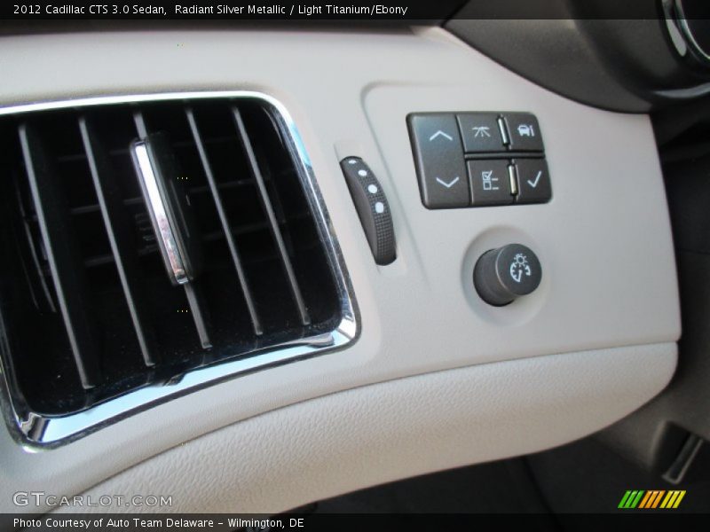 Radiant Silver Metallic / Light Titanium/Ebony 2012 Cadillac CTS 3.0 Sedan