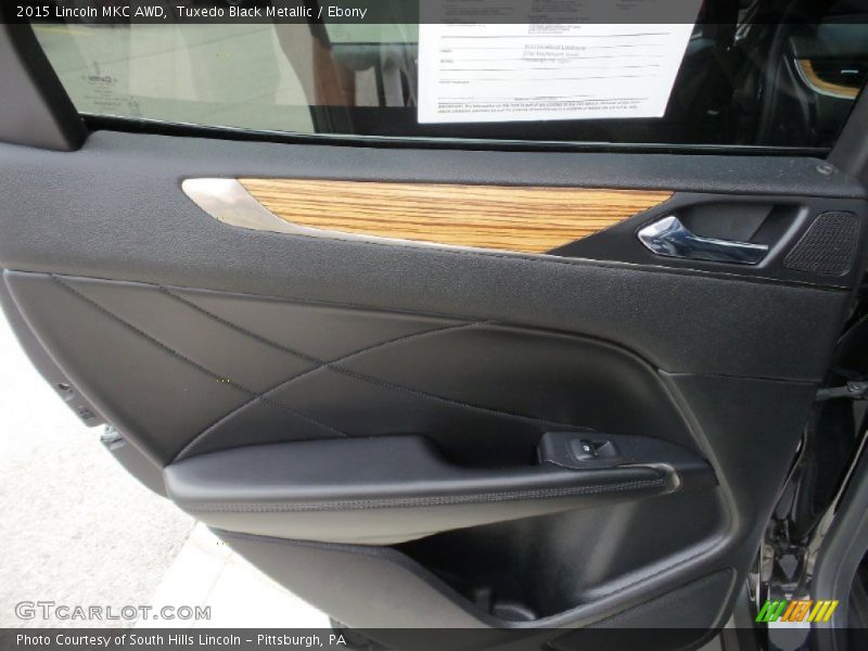 Door Panel of 2015 MKC AWD