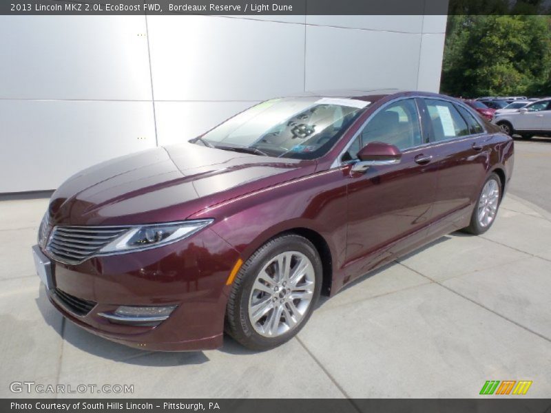 Front 3/4 View of 2013 MKZ 2.0L EcoBoost FWD