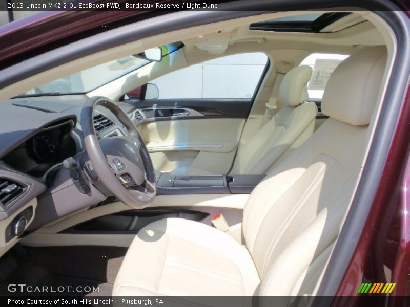 Bordeaux Reserve / Light Dune 2013 Lincoln MKZ 2.0L EcoBoost FWD