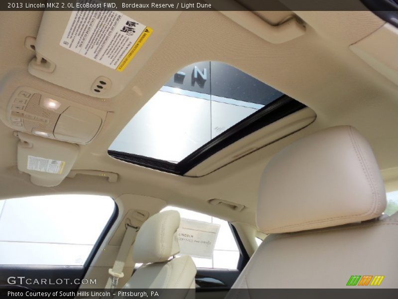 Bordeaux Reserve / Light Dune 2013 Lincoln MKZ 2.0L EcoBoost FWD