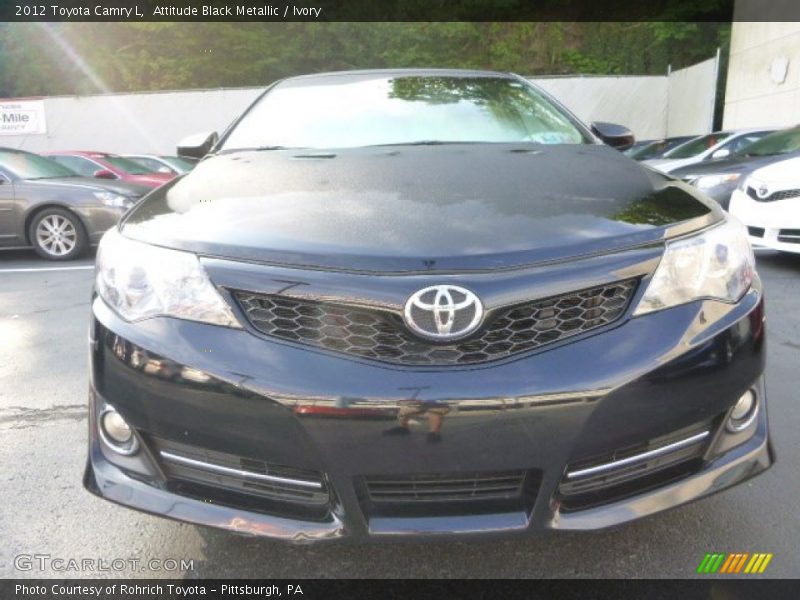 Attitude Black Metallic / Ivory 2012 Toyota Camry L