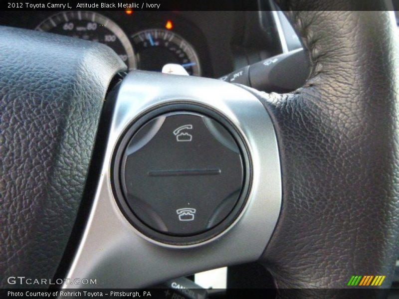 Attitude Black Metallic / Ivory 2012 Toyota Camry L