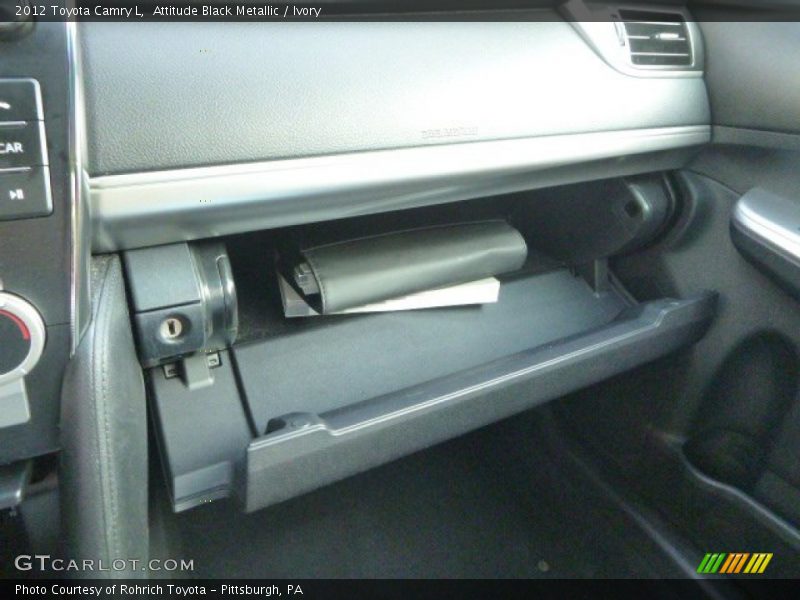 Attitude Black Metallic / Ivory 2012 Toyota Camry L