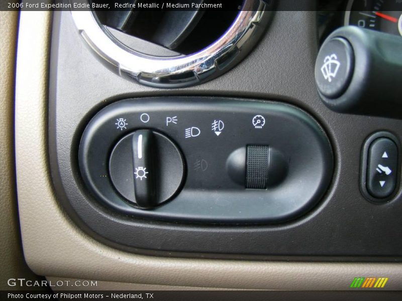 Redfire Metallic / Medium Parchment 2006 Ford Expedition Eddie Bauer