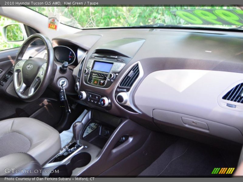 Kiwi Green / Taupe 2010 Hyundai Tucson GLS AWD