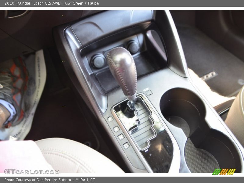 Kiwi Green / Taupe 2010 Hyundai Tucson GLS AWD