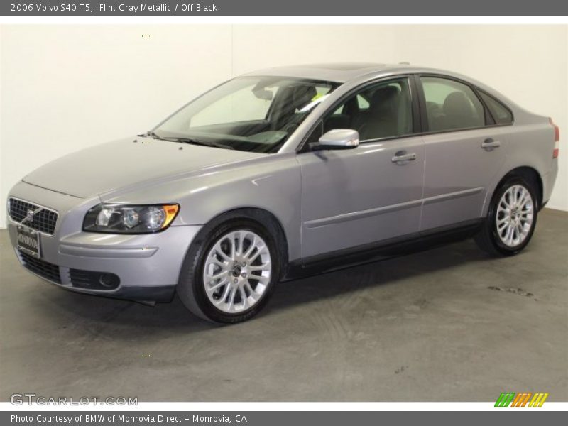 Flint Gray Metallic / Off Black 2006 Volvo S40 T5