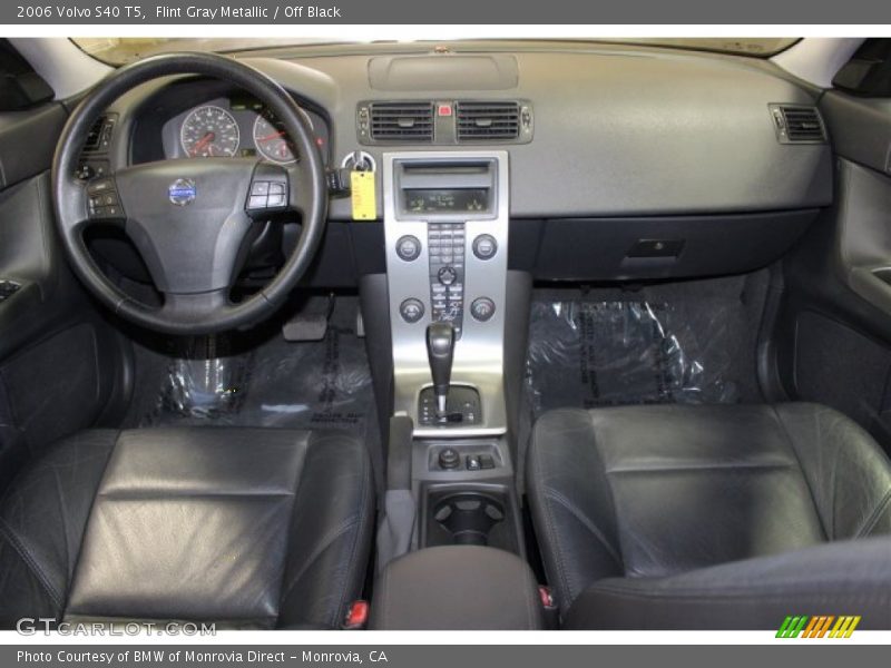 Flint Gray Metallic / Off Black 2006 Volvo S40 T5
