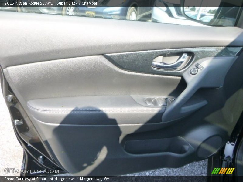 Super Black / Charcoal 2015 Nissan Rogue SL AWD
