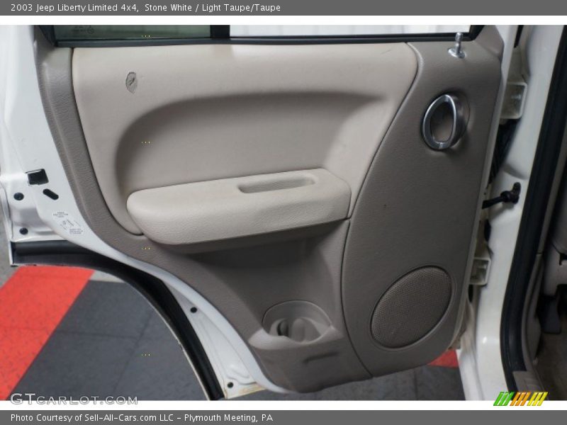 Stone White / Light Taupe/Taupe 2003 Jeep Liberty Limited 4x4