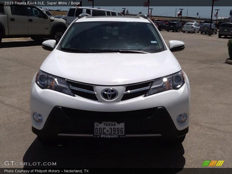 Super White / Beige 2013 Toyota RAV4 XLE