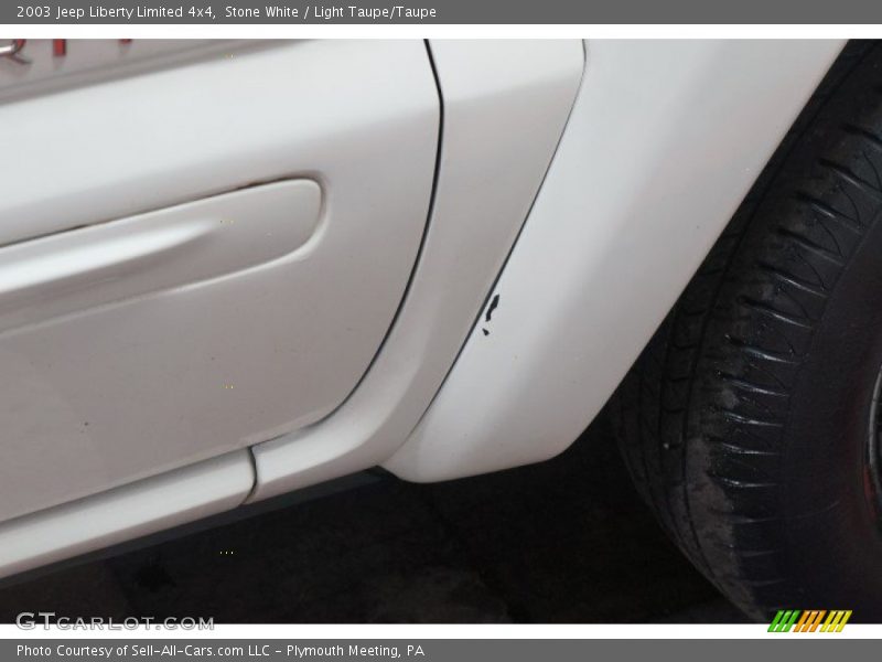 Stone White / Light Taupe/Taupe 2003 Jeep Liberty Limited 4x4