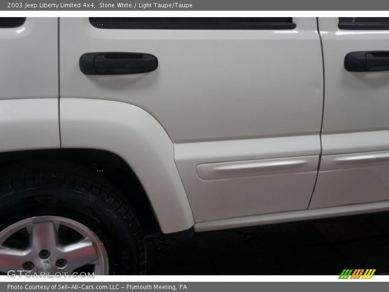 Stone White / Light Taupe/Taupe 2003 Jeep Liberty Limited 4x4