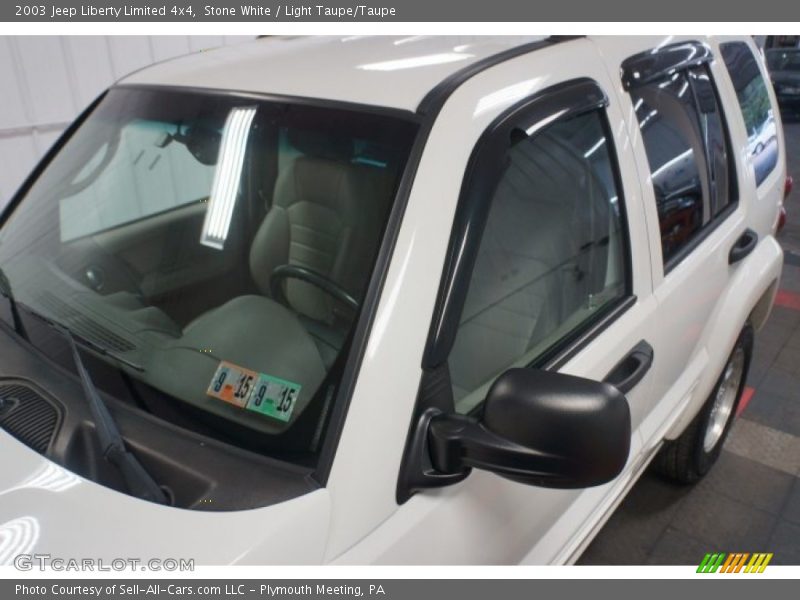 Stone White / Light Taupe/Taupe 2003 Jeep Liberty Limited 4x4