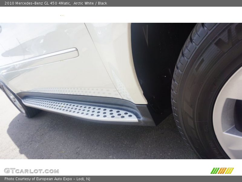 Arctic White / Black 2010 Mercedes-Benz GL 450 4Matic