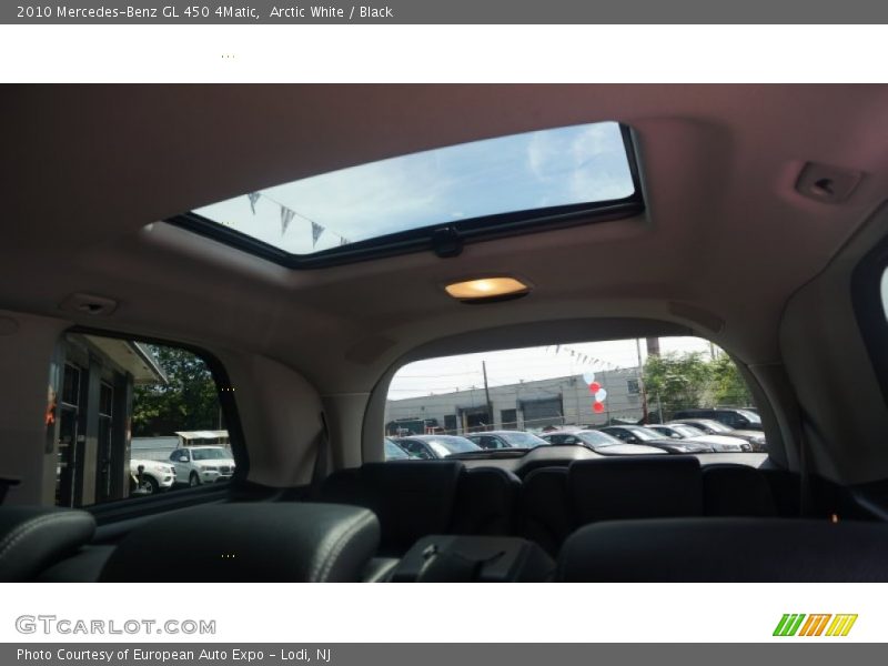 Arctic White / Black 2010 Mercedes-Benz GL 450 4Matic