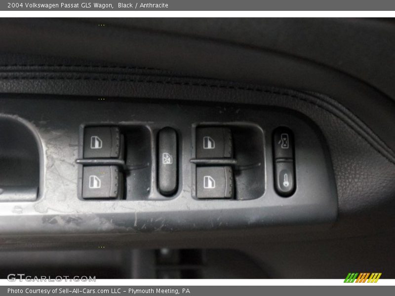 Black / Anthracite 2004 Volkswagen Passat GLS Wagon