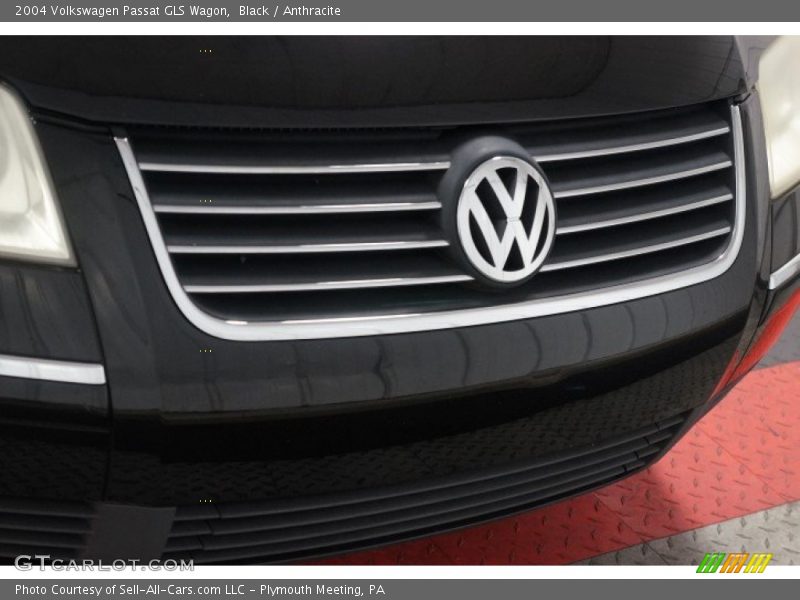 Black / Anthracite 2004 Volkswagen Passat GLS Wagon