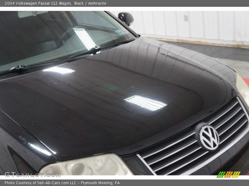 Black / Anthracite 2004 Volkswagen Passat GLS Wagon